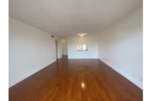 700 NE 14th Ave, Hallandale Beach, FL 33009, Sold 08/24/20