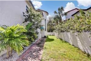 2860 Hidden Harbour Ct, Fort Lauderdale, FL 33312, Sold 11/24/20