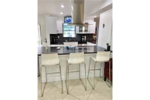 4961 SW 10th St, Margate, FL 33068, Sold 08/12/20