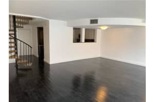 670 Tennis Club Dr, Fort Lauderdale, FL 33311, Sold 08/17/20
