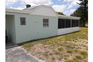 9225 SW 5th St, Boca Raton, FL 33428, Sold 11/03/20