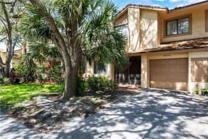 5234 Gate Lake Rd, Tamarac, FL 33319, Sold 10/02/20