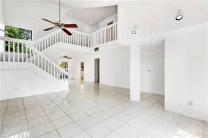 5234 Gate Lake Rd, Tamarac, FL 33319, Sold 10/02/20