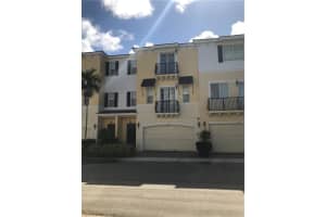 639 NW 38th Cir, Boca Raton, FL 33431, Sold 07/29/20
