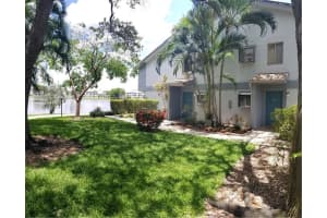 2749 S Oakland Forest Dr, Oakland Park, FL 33309, Sold 09/18/20