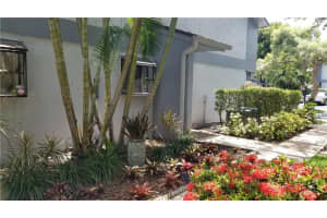 2749 S Oakland Forest Dr, Oakland Park, FL 33309, Sold 09/18/20