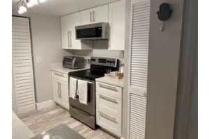 9777 Westview Dr, Coral Springs, FL 33076, Sold 07/08/20