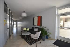 400 Golden Isles Dr, Hallandale Beach, FL 33009, Sold 04/15/21