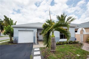 4120 SW 70th Terrace, Davie, FL 33314, Sold 07/07/20