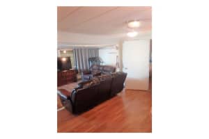 2010 SW 84th Ave, Davie, FL 33324 Sold 06/07/24