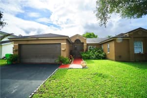 5216 NW 94th Terrace, Sunrise, FL 33351, Sold 06/30/20