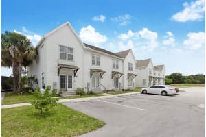 3330 Franklin Square Ln, Fort Pierce, FL 34982, Sold 11/03/20