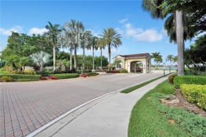 19413 NW 23rd Pl, Pembroke Pines, FL 33029, Sold 07/09/20