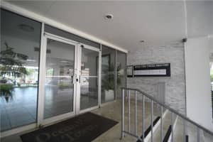 401 Golden Isles Dr, Hallandale Beach, FL 33009, Sold 07/23/20