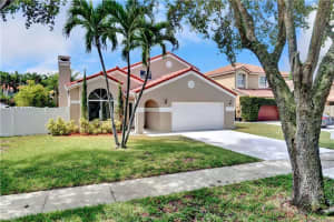 5720 NW 62nd Manor, Parkland, FL 33067, Sold 06/09/20