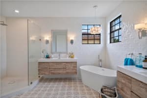 7462 NW 110th Dr, Parkland, FL 33076, Sold 07/01/20