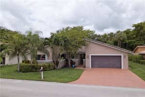 471 NW 48th Ave, Deerfield Beach, FL 33442, Sold 07/07/20