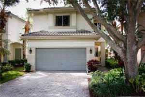 10682 NW 1st Ct, Plantation, FL 33324, Sold 08/07/20