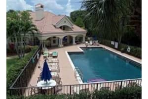815 W Boynton Beach Blvd, Boynton Beach, FL 33426, Sold 07/07/20