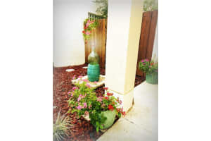 6919 NW 26th St, Margate, FL 33063, Sold 08/26/20