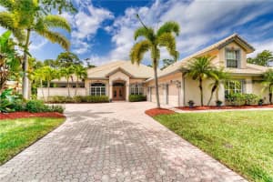 8041 SW Yachtsmans Dr, Stuart, FL 34997, Sold 09/15/20