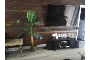 208 Lake Pointe Dr, Oakland Park, FL 33309, Sold 10/30/20