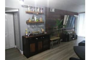 208 Lake Pointe Dr, Oakland Park, FL 33309, Sold 10/30/20