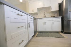 3221 NE 8th St, Pompano Beach, FL 33062, Sold 08/18/20