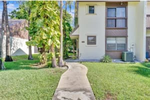 633 NW 47th St, Pompano Beach, FL 33064, Sold 07/14/20