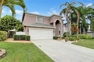 6284 Lansdowne Cir, Boynton Beach, FL 33472, Sold 07/14/20