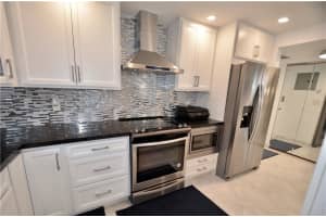 3015 N Ocean Blvd #3l, Fort Lauderdale, FL 33308, Sold 03/18/21