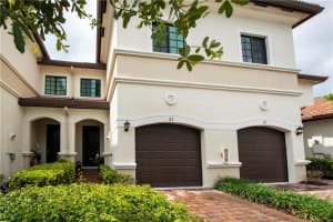 4208 N Dixie Hwy, Oakland Park, FL 33334, Sold 08/14/20
