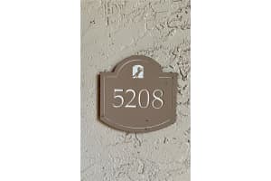 2866 S University Dr, Davie, FL 33328, Sold 04/26/21