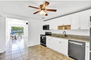 5830 N Farragut Dr, Hollywood, FL 33021, Sold 09/17/20