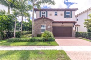 5300 Kingfisher Wy, Davie, FL 33314, Sold 09/02/20