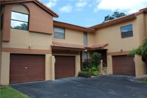 11331 SW 9th Ct, Pembroke Pines, FL 33025, Sold 08/04/20