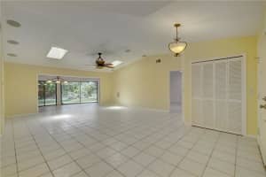 10230 SE Volador Cir, Hobe Sound, FL 33455, Sold 09/25/20