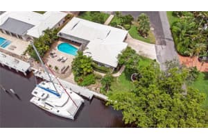 65 Castle Harbor Isle Dr, Fort Lauderdale, FL 33308, Sold 09/21/20