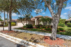 366 Mallard Rd, Weston, FL 33327, Sold 08/17/20