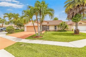 3723 Spring Crest Ct, Lake Worth, FL 33467, Sold 08/10/20