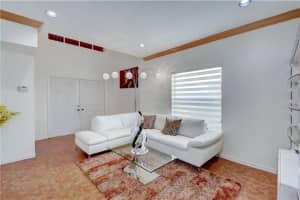 5901 S Sable Cir, Margate, FL 33063, Sold 09/22/20