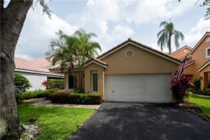 10055 NW 5th St, Plantation, FL 33324, Sold 10/08/20