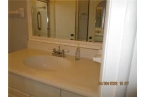 5520 N Lakewood Cir, Margate, FL 33063, Sold 07/24/20