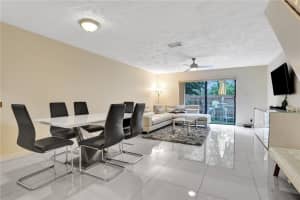 3062 S Oakland Forest Dr, Oakland Park, FL 33309, Sold 07/27/20