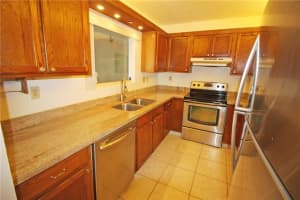 442 N Laurel Dr, Margate, FL 33063, Sold 10/14/20