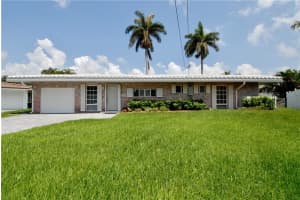2421 NE 50th St, Lighthouse Point, FL 33064, Sold 01/20/21