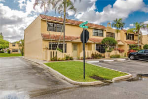 3984 NW 94th Terrace, Sunrise, FL 33351, Sold 07/27/20