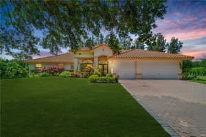 3902 SW 111th Way, Davie, FL 33328, Sold 07/15/20