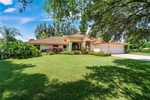 3902 SW 111th Way, Davie, FL 33328, Sold 07/15/20