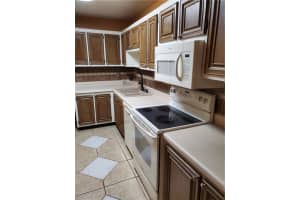 959 SE 2nd Ave, Deerfield Beach, FL 33441, Sold 07/30/20